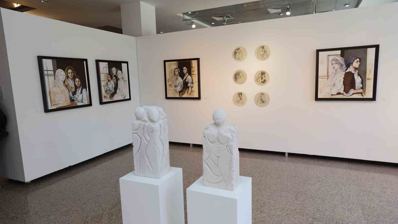 Küçükçekmece'de Zemin ve iz derindeki ses' sergisi açıldı