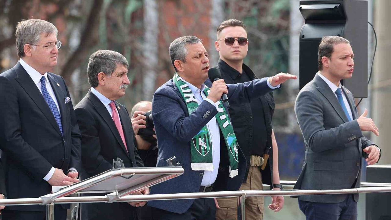 Özgür Özel’den Kocaeli’de net mesaj: “Kusuru kendimizde aradık”