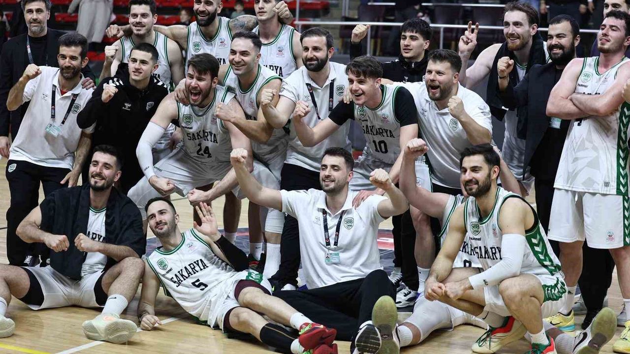Sakarya Büyükşehir Basketbol, Kütahya BSK’yı Farklı Geçti