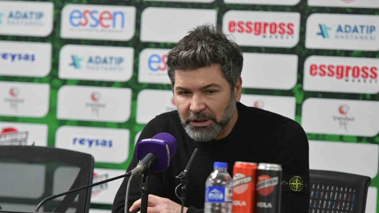 Sakaryaspor, Hakan Kutlu ile yollarını ayırdı