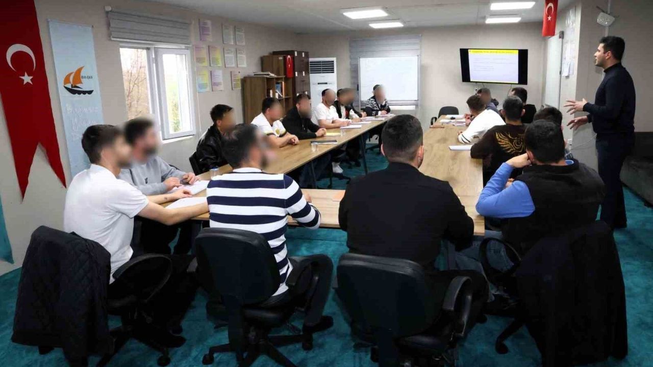 Tazelenme Merkezi'nde bağımlılıkla mücadelede yüzde 64 başarı