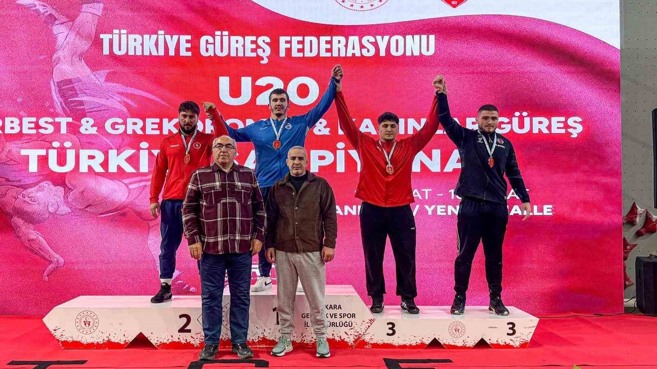 U20 Serbest Güreş Türkiye Şampiyonası’nda İkinci Gün Tamamlandı