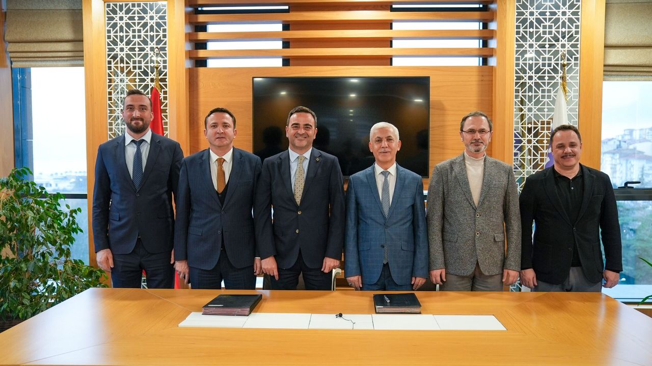 Başiskele’de Dijital Hizmet Dönemi: İSU ile Belediye Protokol İmzaladı