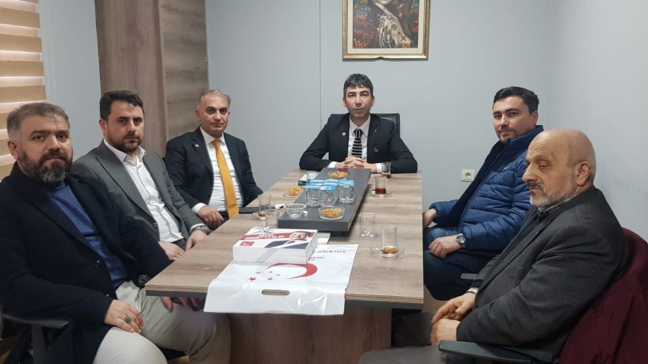 Saadet Partisi’nden Metin Yaşar’a hayırlı olsun ziyareti