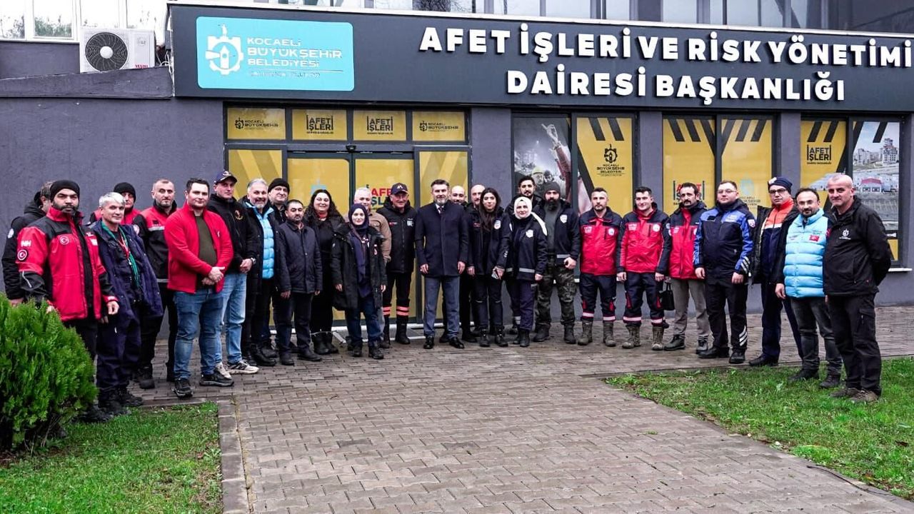 Büyükşehir’den Hataylı afetzedelere vefa ziyareti