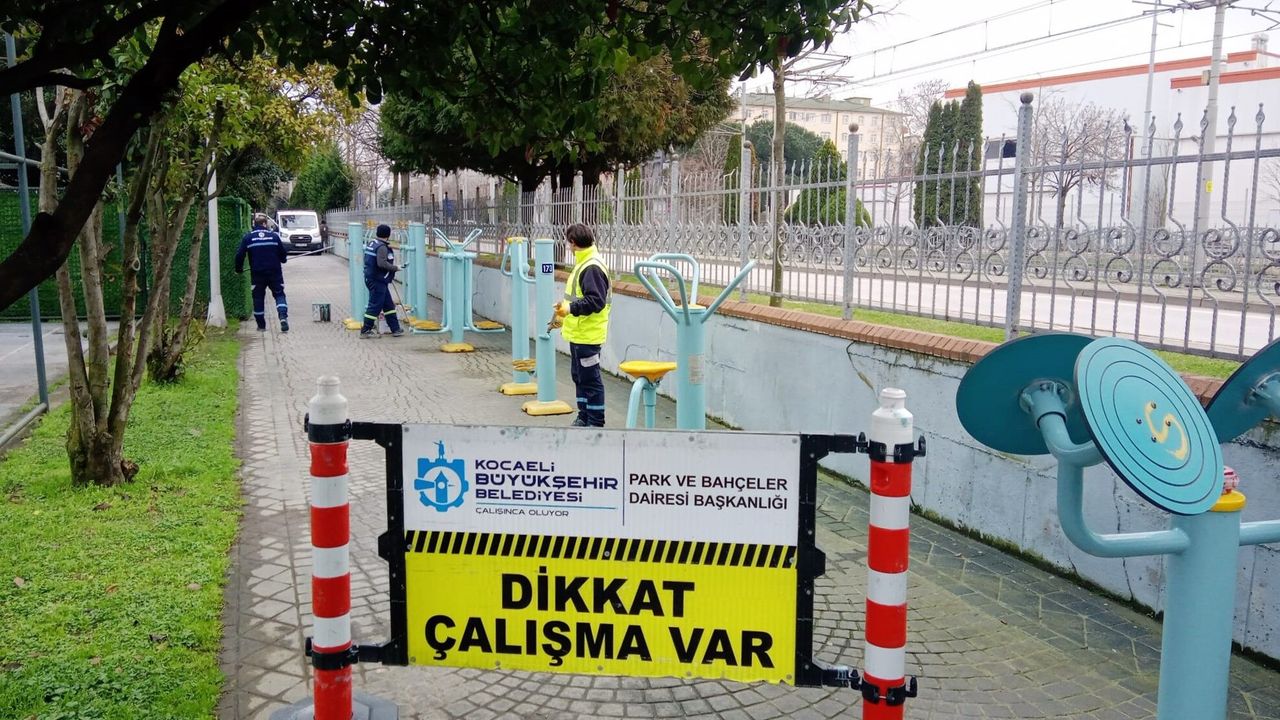 Büyükşehir’den spor aletlerine periyodik bakım