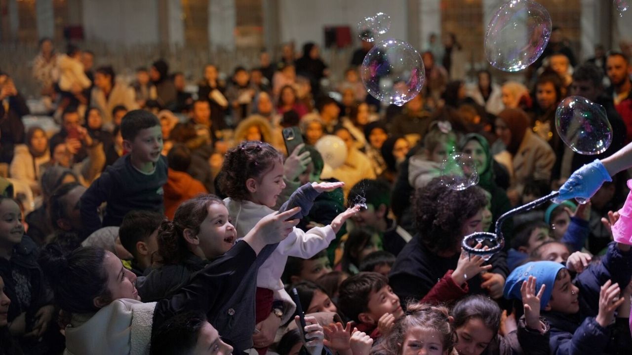 Büyükşehir’in Ramazan Çadırı’nda Eski Ramazanlar Canlandı