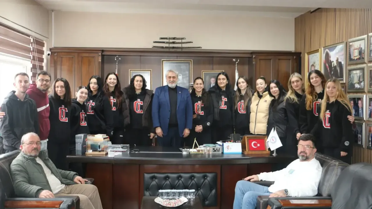 Cadence Boya’dan Murat Aydın’a yarı final ziyareti