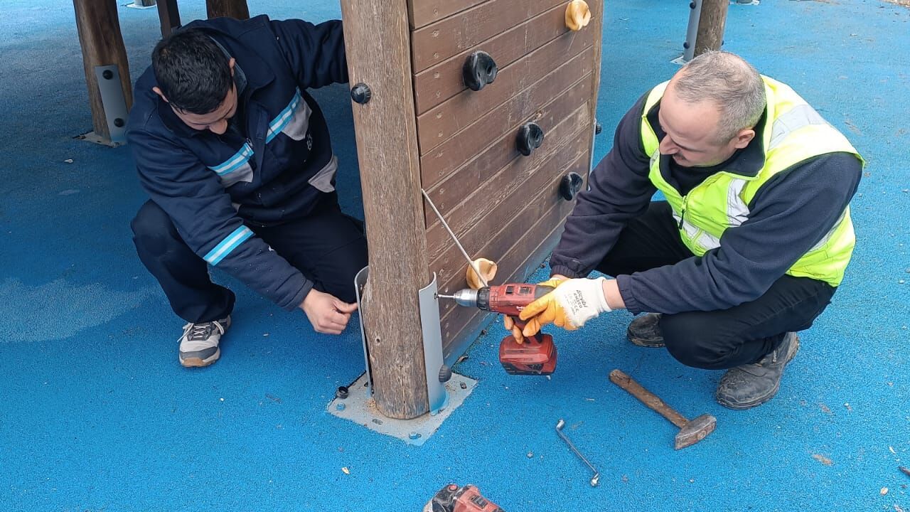 Çocuk Oyun Alanları Büyükşehir’le Güvenli