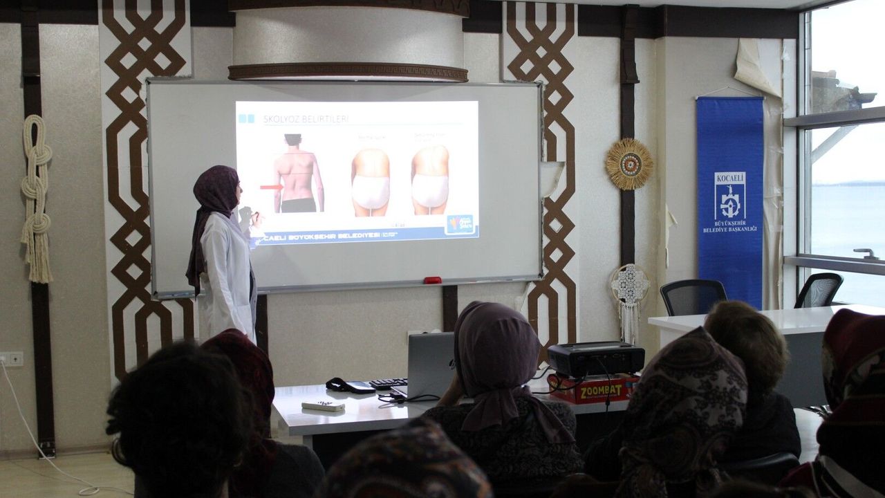 Kocaeli Büyükşehir’den ailelere önemli uyarı: Çocuklarda skolyoz belirtilerine dikkat