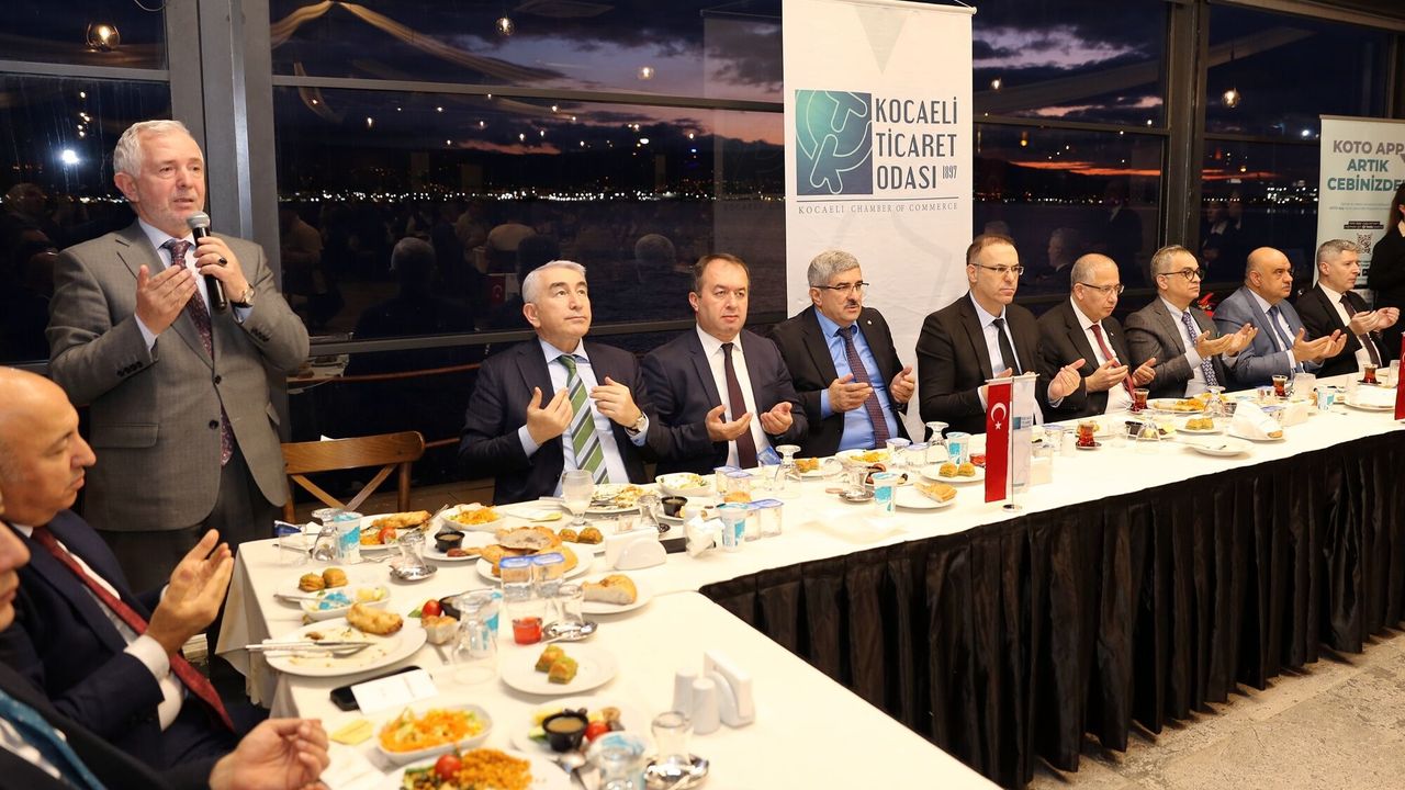 KOTO’nun Geleneksel İftar Programı Yoğun Katılımla Gerçekleşti