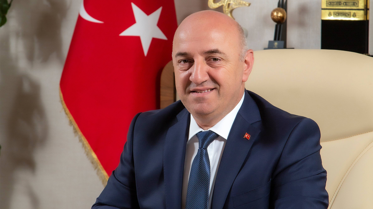 Darıca Belediye Başkanı Bıyık, Berat Kandili’ni Kutladı