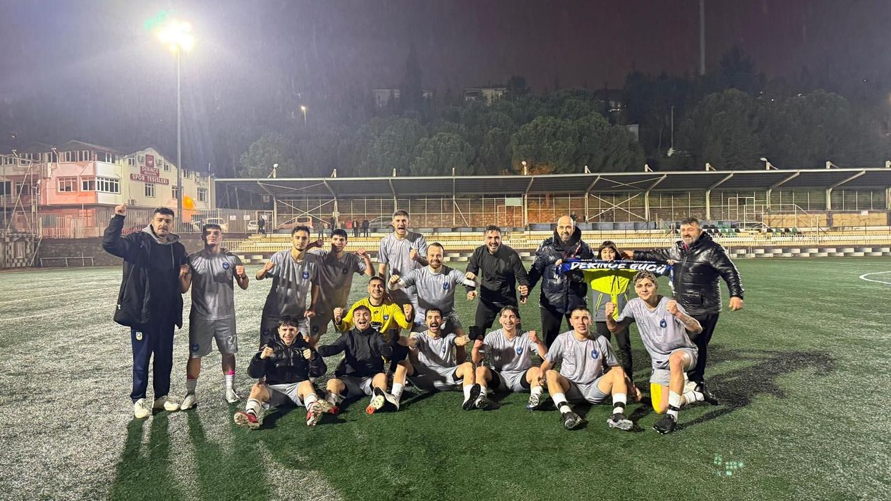 Derince Stadı’nda nefes kesen maç: Derince Gücü zorlu mücadeleden galip çıktı