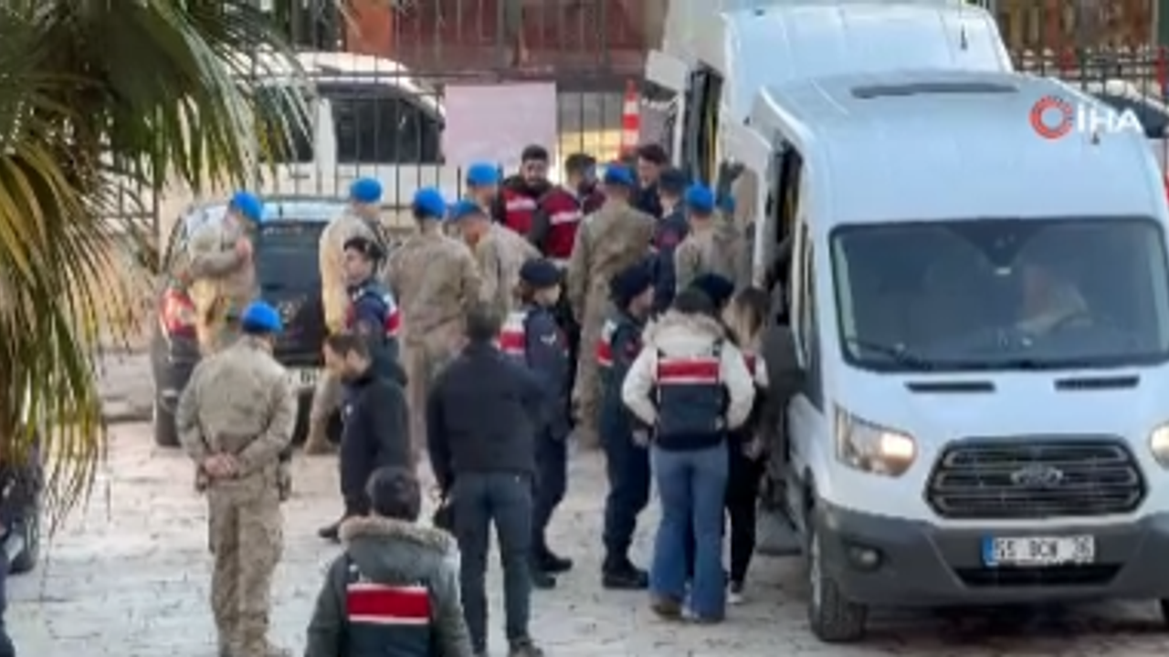 SAMSUN MERKEZLİ YASA DIŞI BAHİS OPERASYONU: 17 ŞÜPHELİ ADLİYEYE SEVK EDİLDİ