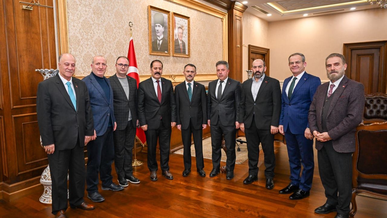 Kocaeli Erzurum Dernekler Federasyonu’ndan Vali Aktaş’a Davet