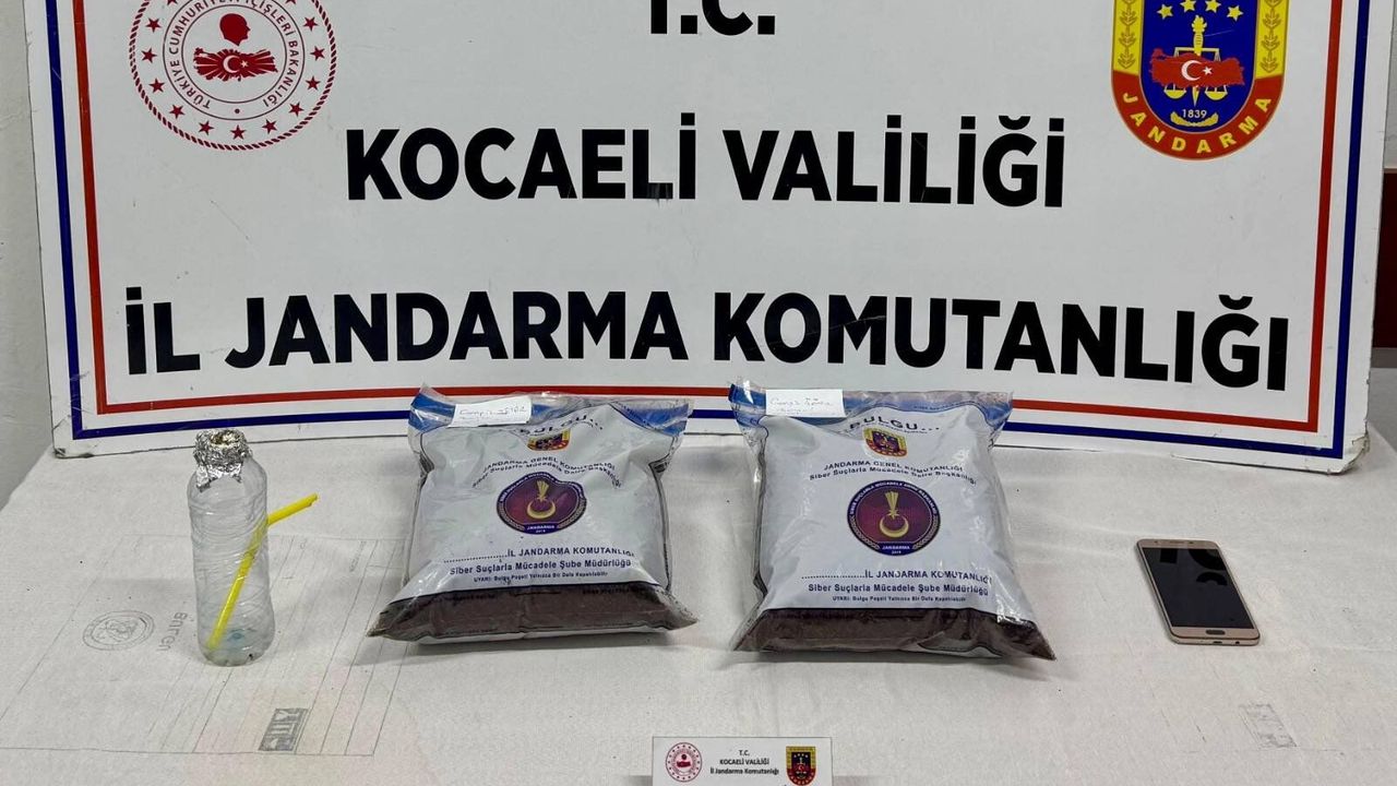 Kocaeli’de Uyuşturucu Operasyonu: 3 Kilo Bonzai Ele Geçirildi