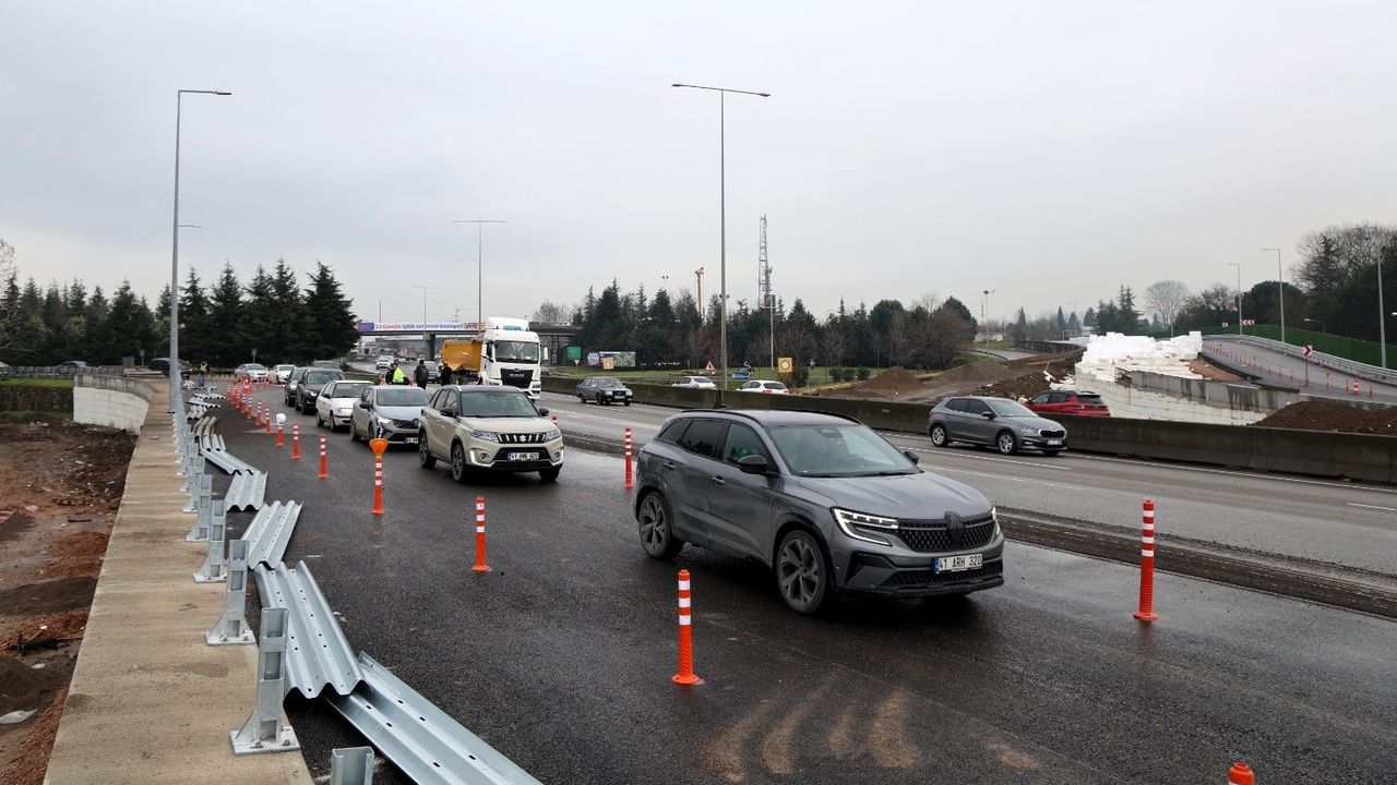Başiskele Koridoru’nda Trafik Nefes Alıyor: Gölcük Kuzey Yan Yol Açıldı