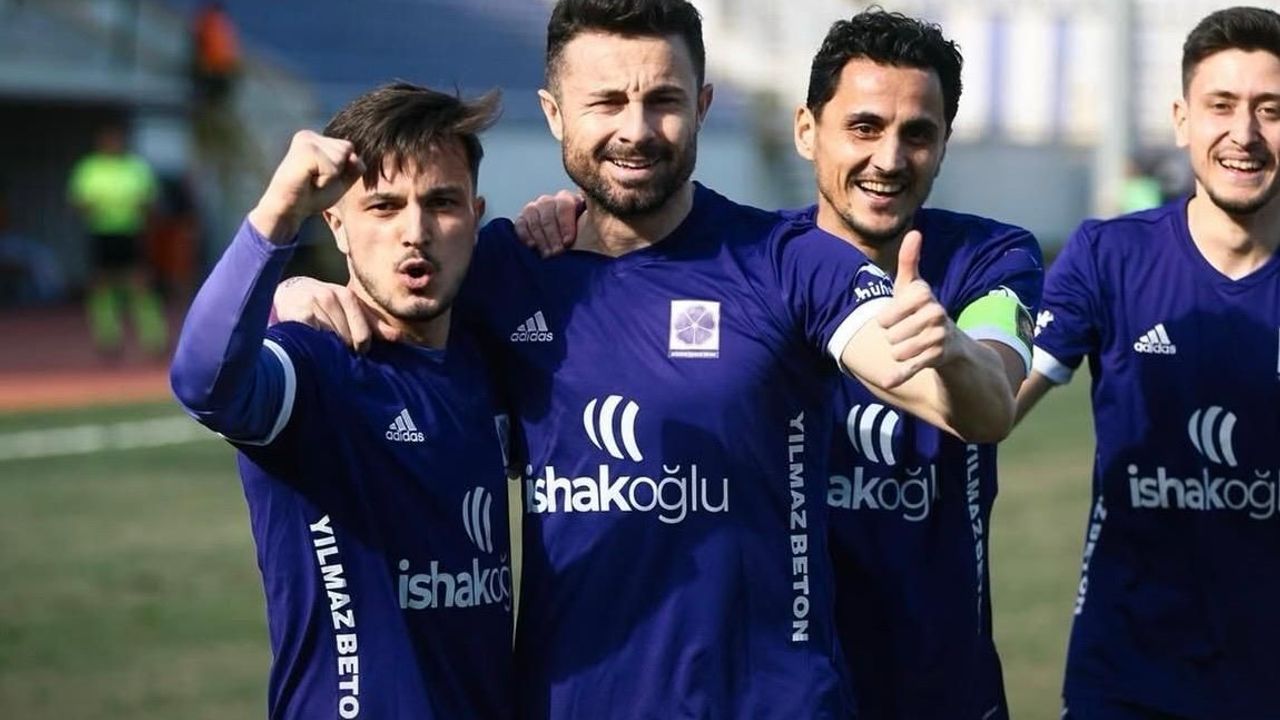 Güzide Gebzespor’dan Adanaspor’a Gol Yağmuru: 6-0