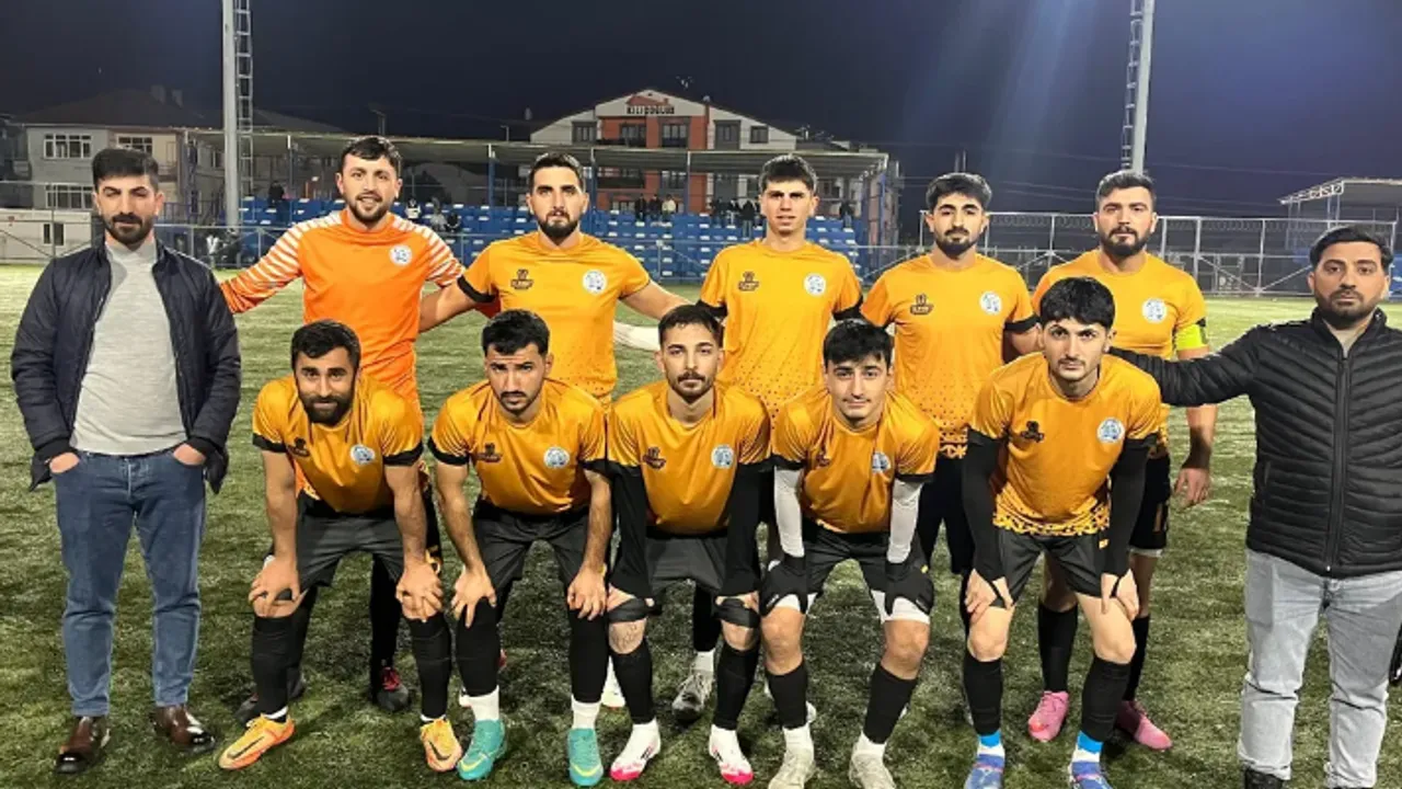 Lider Hergesspor İzmit’te Yılmazspor’a konuk