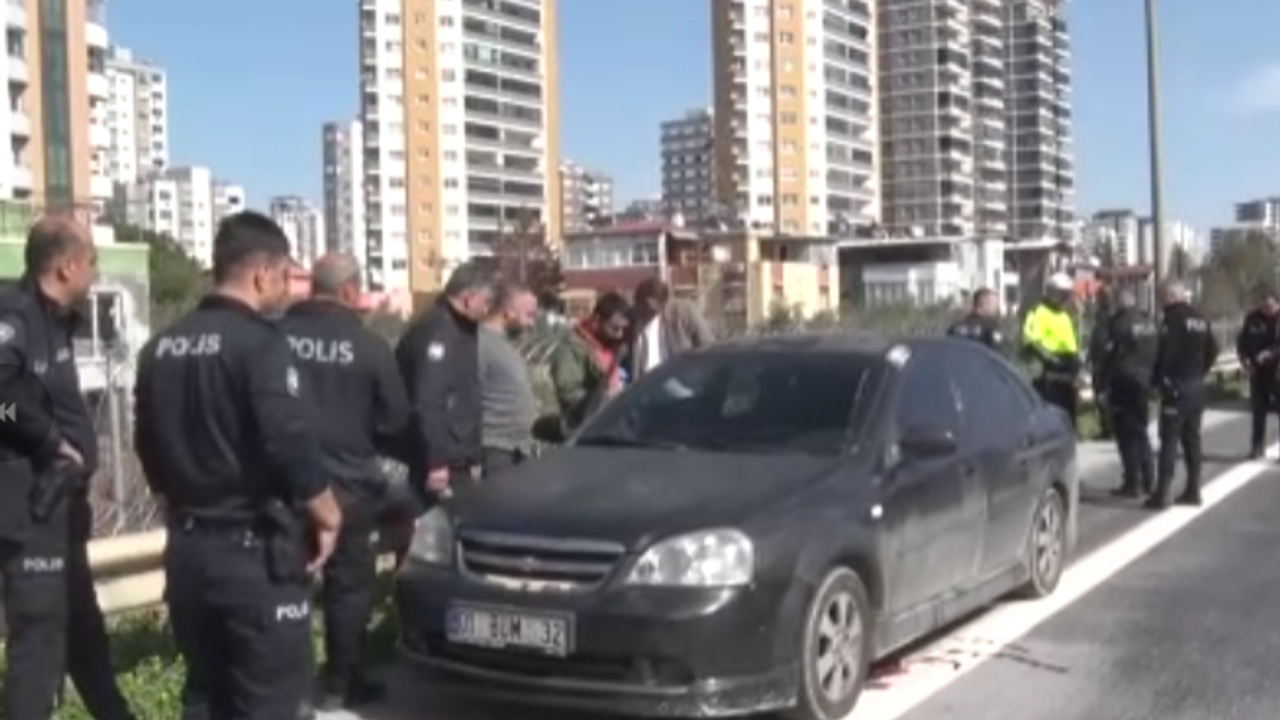 Otoyolda Şüpheli Ölüm: Araçta Başından Vurulmuş Halde Bulundu
