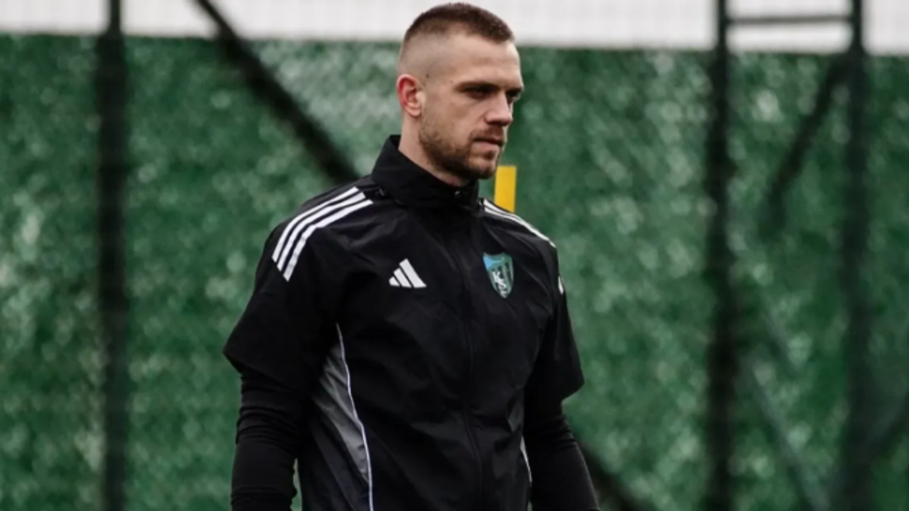 Jovanovic Sahalara Geri Döndü