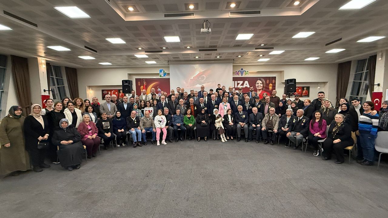 İzmit Belediyesi Şehit Aileleri ve Gazilerle İftar Sofrasında Buluştu