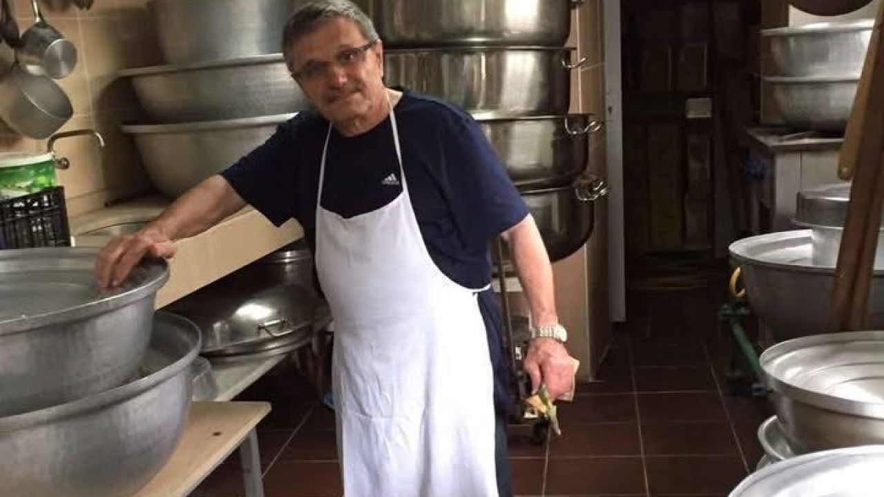 İzmit’in 69 Yıllık Esnafı Recep Yenigün Vefat Etti