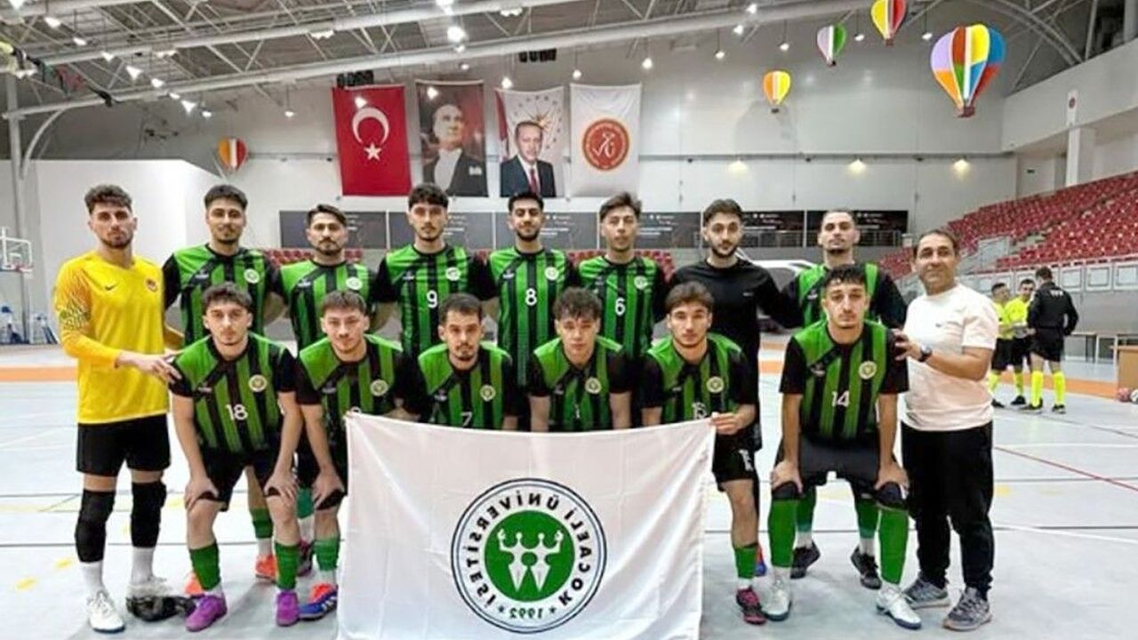Kocaeli Üniversitesi futsalda Süper Lig’e yükseldi
