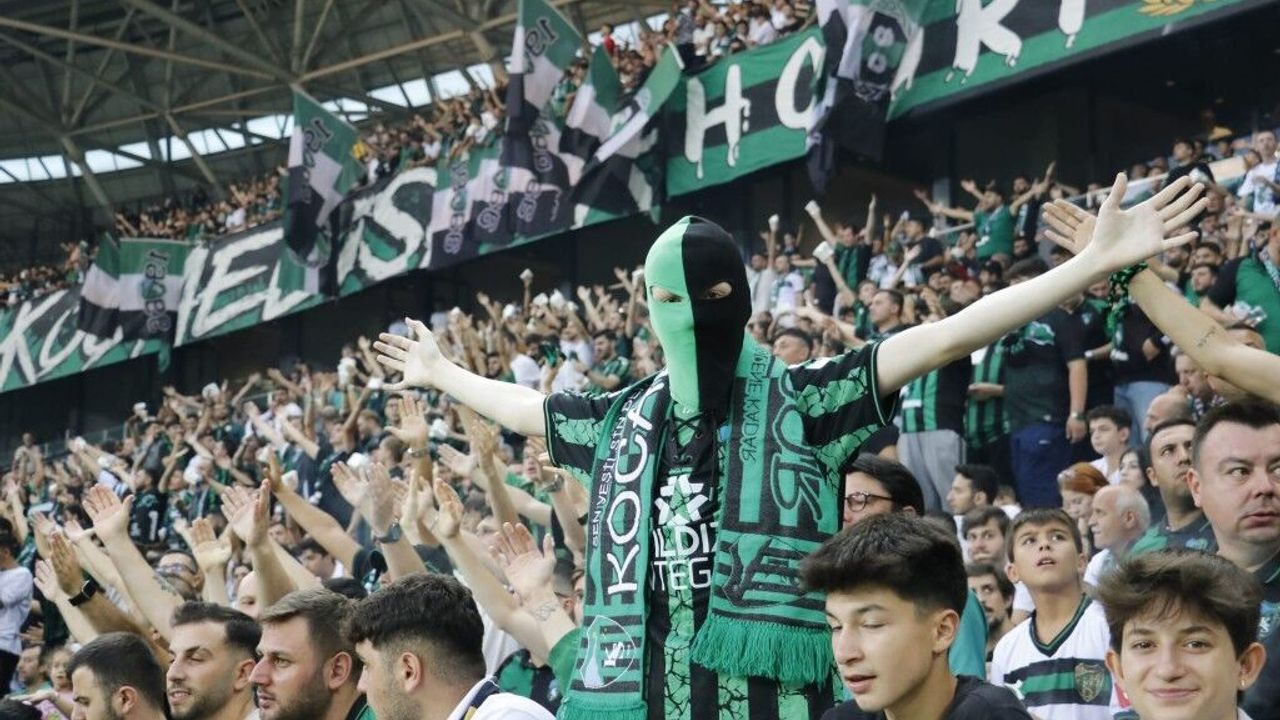 30 Bin İzmitli Tribünlerde, Gözler Kocaelispor–Fenerbahçe Maçında