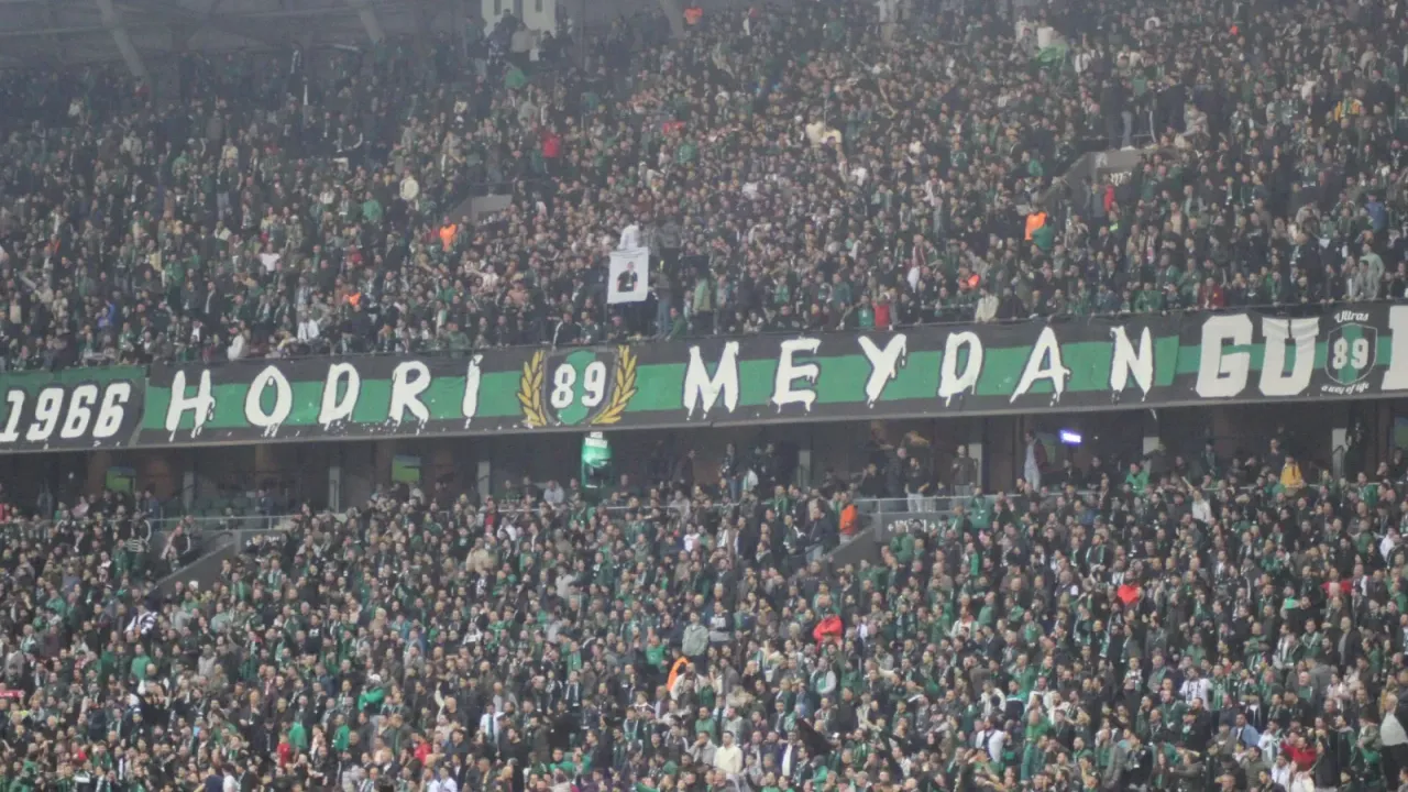 Hodri Meydan’dan çağrı: Pazartesi stadyum simsiyah olacak