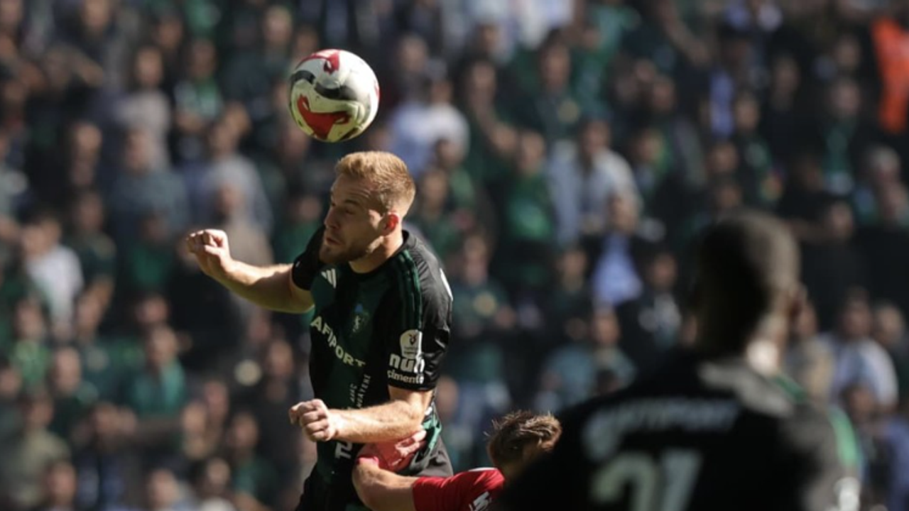 Kocaelispor Smolcic İçin Masada: Bonservis Tamam, Maaş Engel