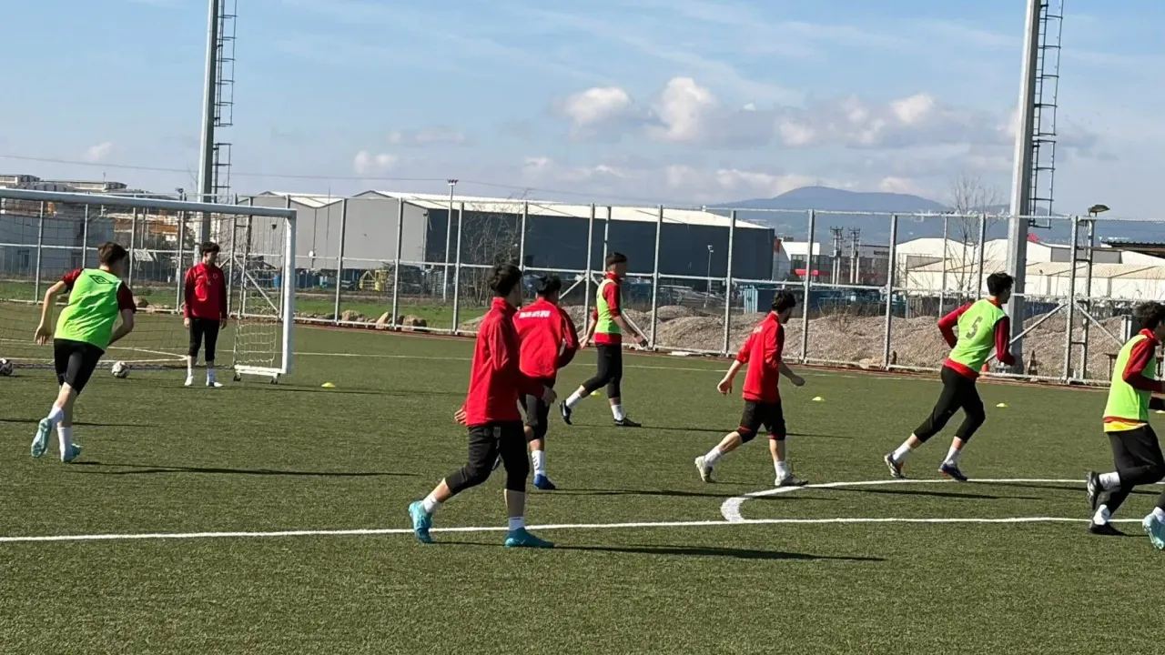 Kullarspor U19 Karacabey Deplasmanında