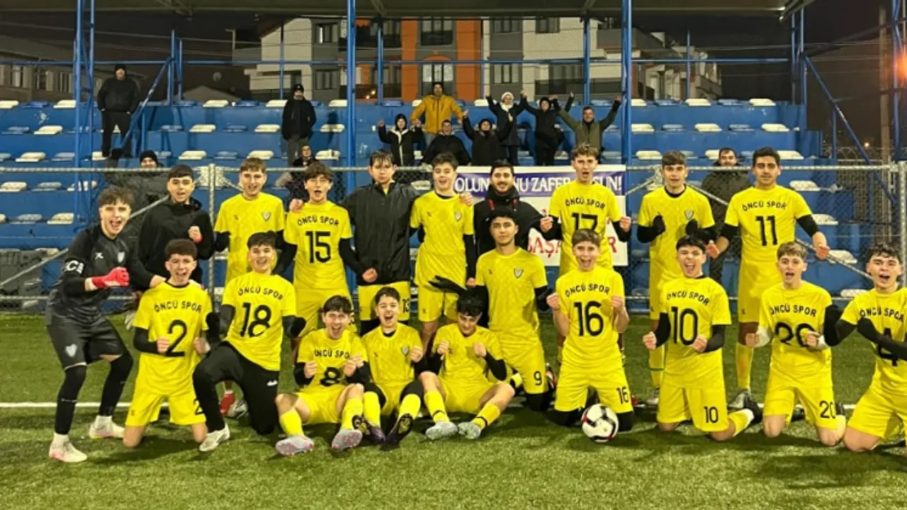 Öncü Gençlikspor’dan tarihi adım: U-16’da Play-Off şampiyonluğu