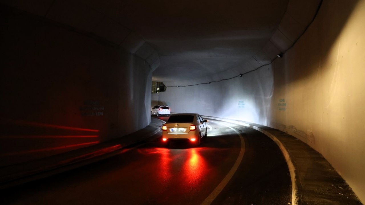 Şehir Hastanesi Alt Geçidi Yenilendi, Risk Ortadan Kalktı