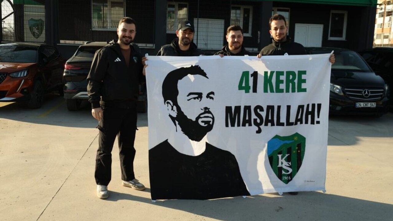 Setopankart ekibinden Selçuk İnan’a özel doğum günü pankartı