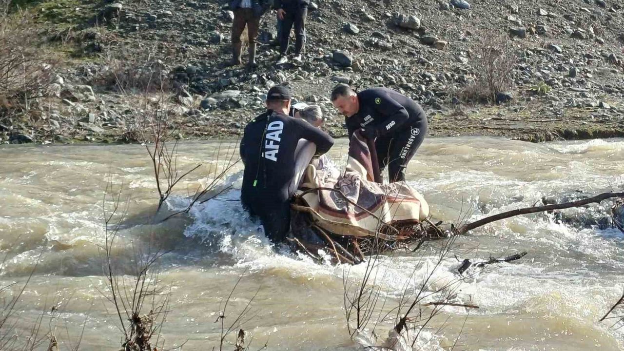 Tokat’ta Kayıp Kadın Dere Yatağında Ölü Bulundu