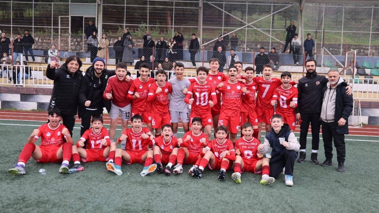 U14’te Körfez GB gruplara gitmeyi garantiledi