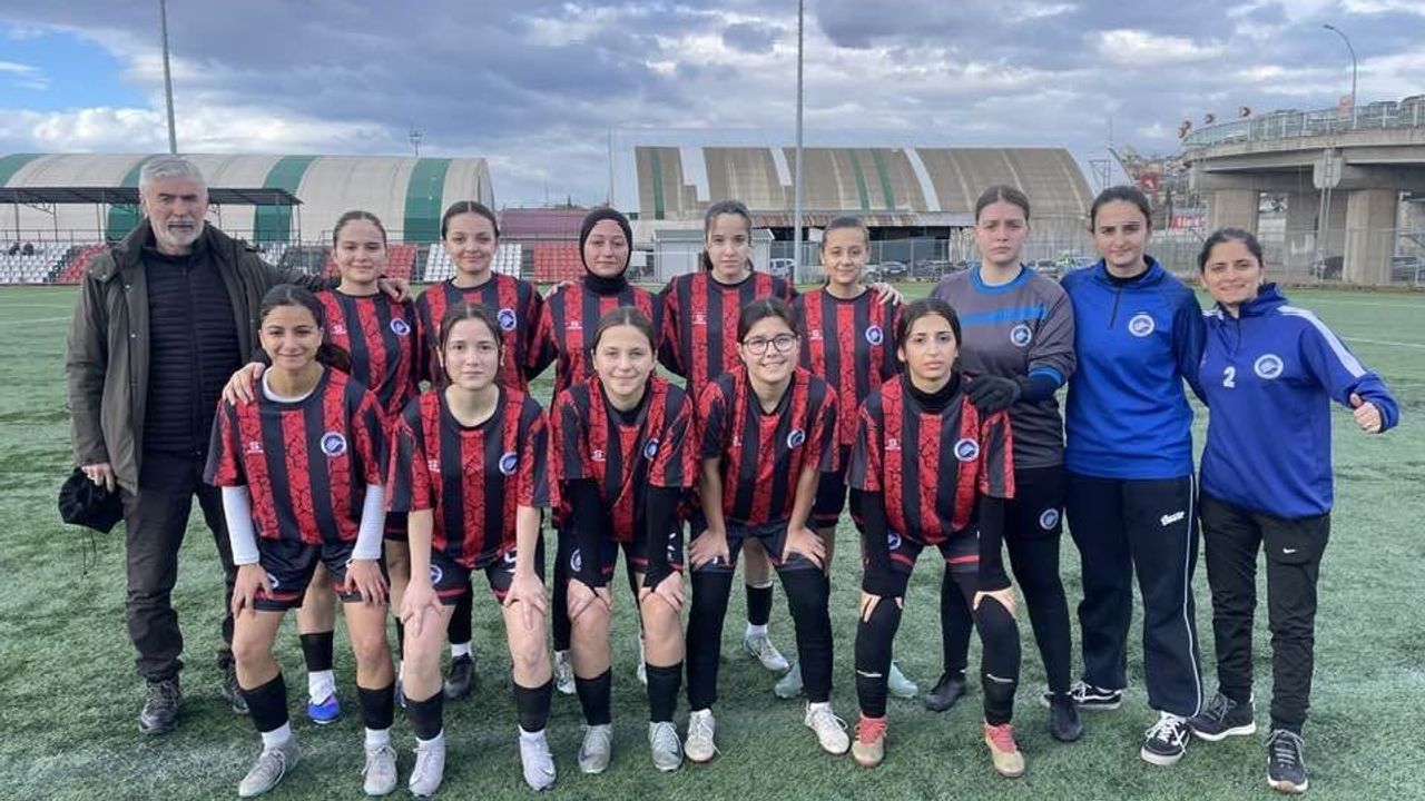 U17 Kadınlar Futbol Ligi’nde İlk Yarı Tamamlandı