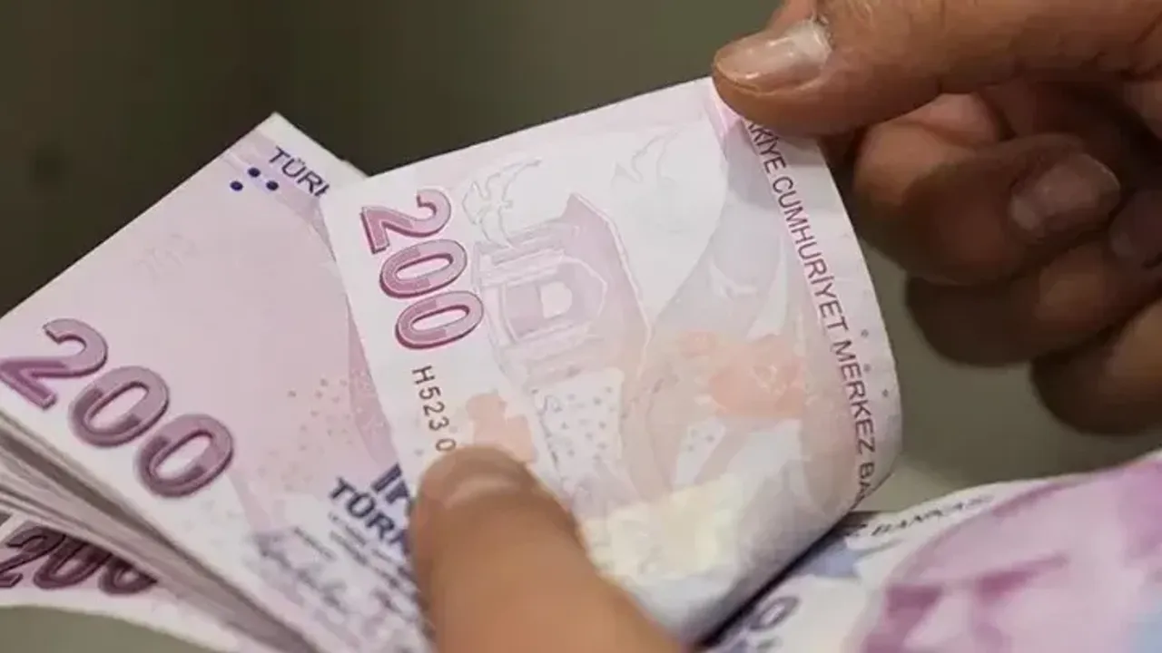 Vatandaşlık Maaşıyla 9 Bin 358 Lira Altı Gelire Devlet Desteği