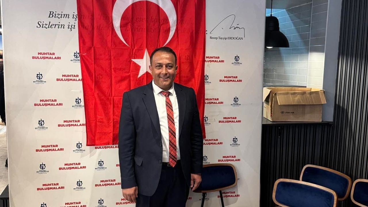 İzmit Muhtarlar Derneği Başkanı Ruhan Menteş oldu