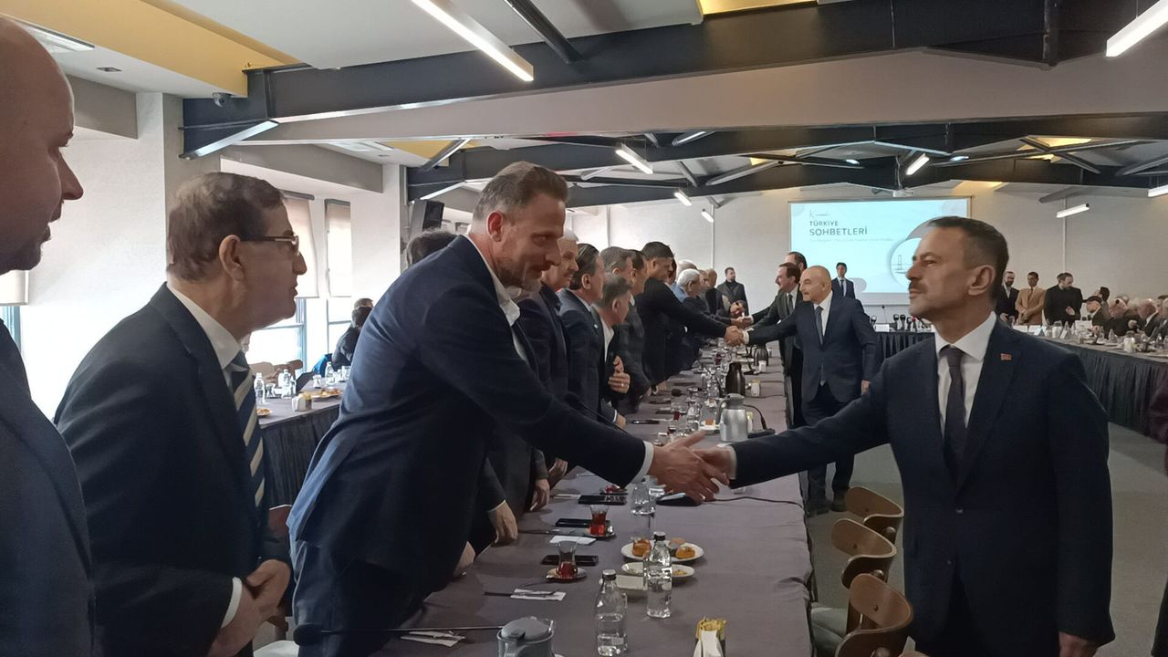 Türkiye Sohbetleri Kocaeli’de yapıldı: Türkiye Yüzyılı vizyonu masaya yatırıldı