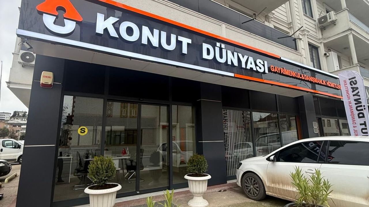 Konut Dünyası Başiskele’de yeni ofisine taşındı