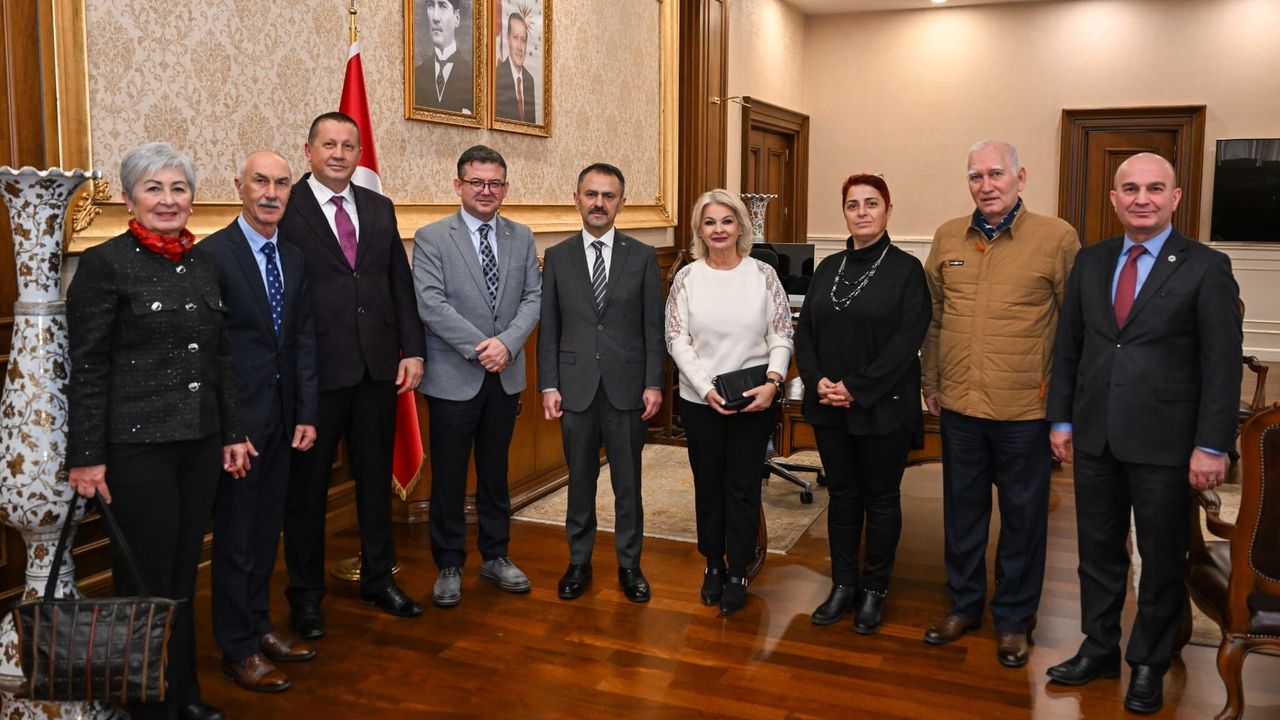 Kocaeli Dostluk Kulübü ve Kafkas Derneklerinden Vali Aktaş’a Ziyaret