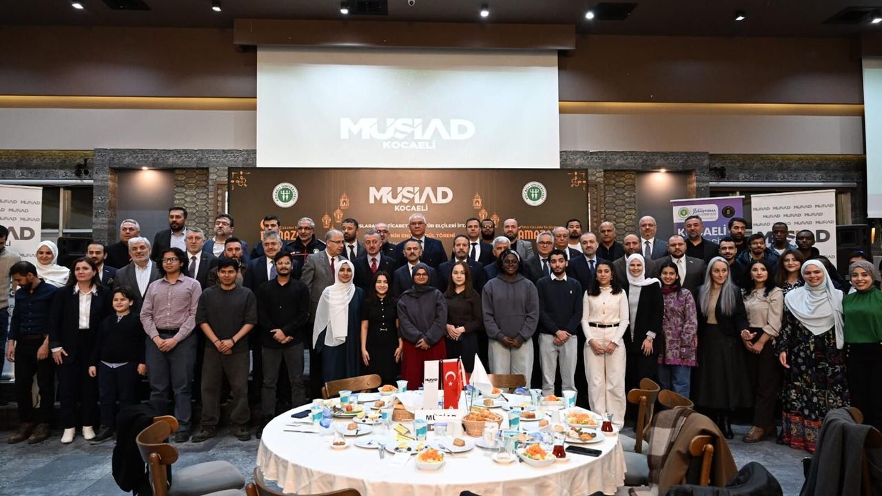 Vali İlhami Aktaş, MÜSİAD Kocaeli İftar ve Ödül Törenine Katıldı