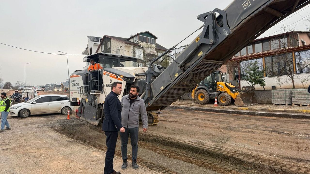 Başkan Özlü’den saha ziyareti: Üstyapı projelerinde son durum paylaşıldı