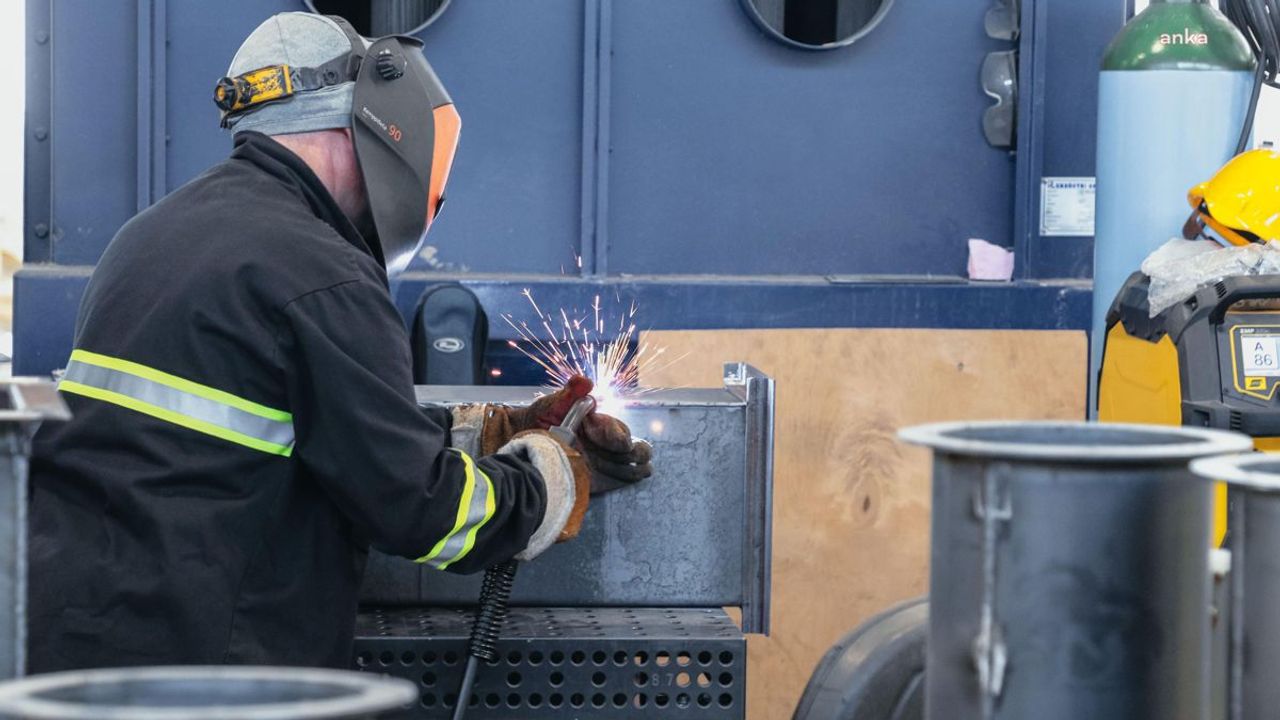 Hizmet Sektöründe Fiyat Artışı Sürüyor