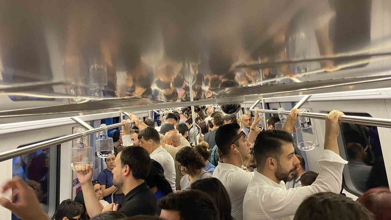 Ankara’da Metro Krizi: Ulus’ta Hatta İzinsiz Giriş Seferleri Aksattı