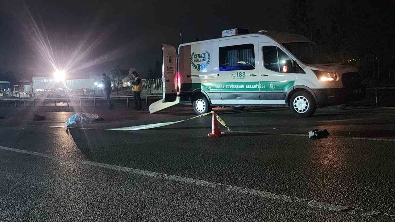 Mustafakemalpaşa’da Araç Çarpması: Yaya Hayatını Kaybetti