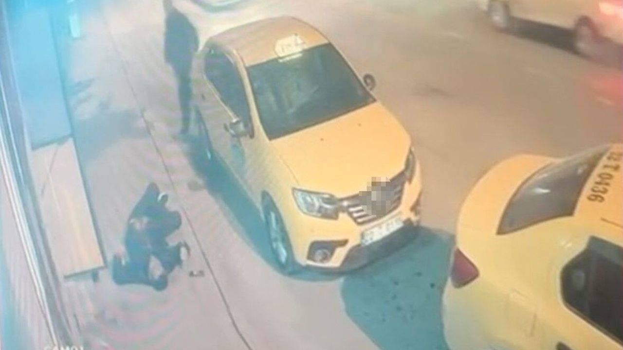 Yerde can çekişirken bakıp geçtiler, hayatını kaybetti