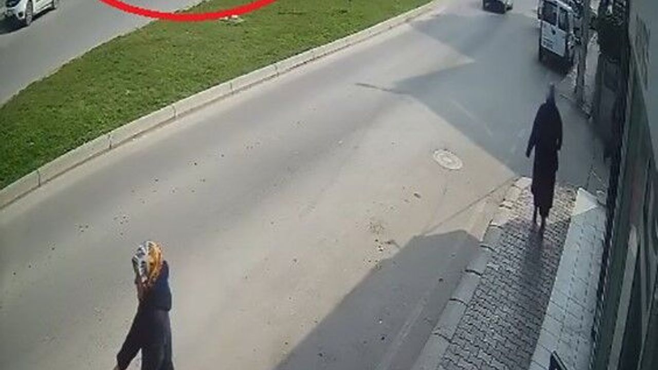 Samsun’da Halk Otobüsü ile Otomobil Çarpıştı: 9 Yaralı